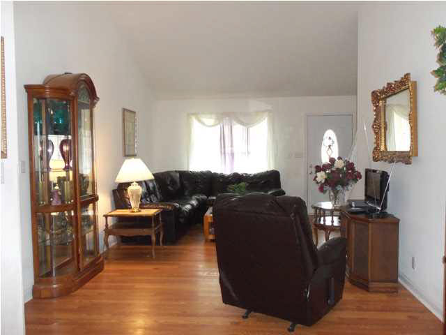 4501 Strathmoor Dr, Evansville, IN 47711 photo 4