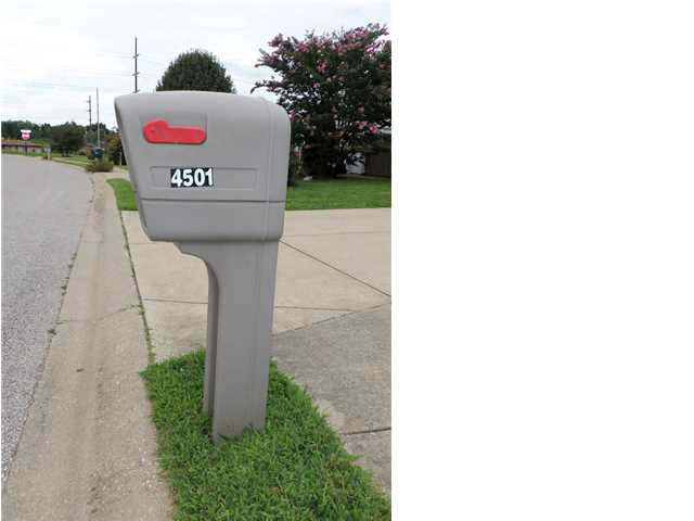 4501 Strathmoor Dr, Evansville, IN 47711 photo 29
