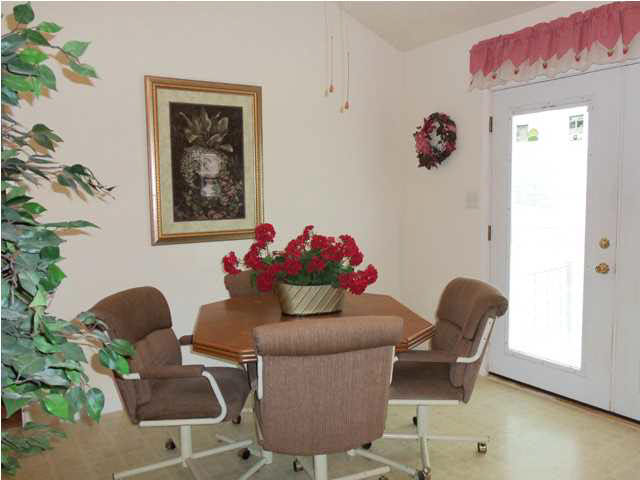 4501 Strathmoor Dr, Evansville, IN 47711 photo 11