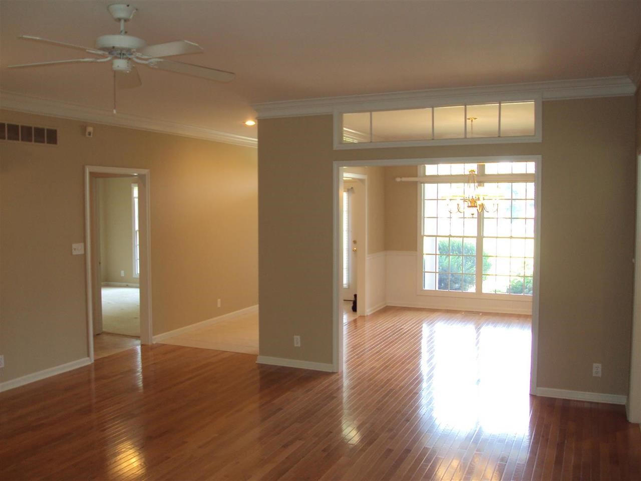 1512 Regents Park Rd, Evansville, IN 47710 photo 7