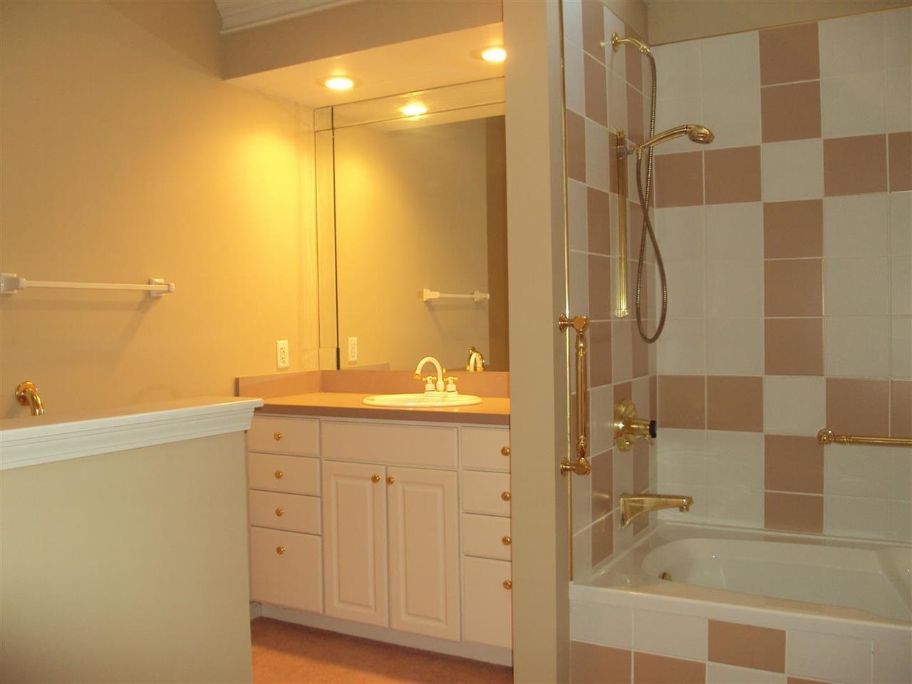 1512 Regents Park Rd, Evansville, IN 47710 photo 24