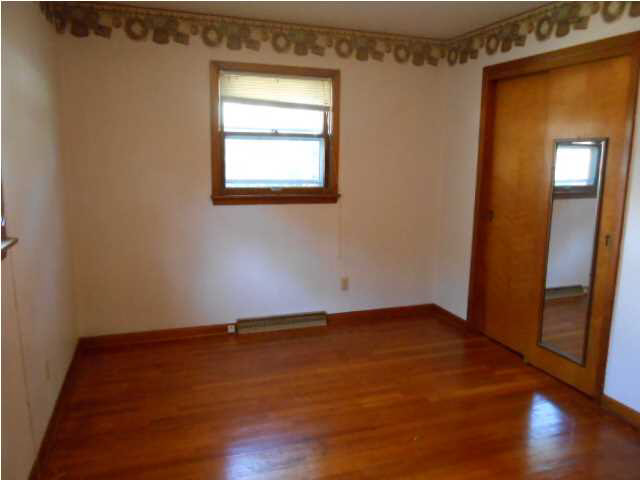 1205 NE 5th St, Washington, IN 47501 photo 8