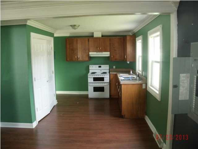 247 14th St, Tell City, IN 47586 photo 4