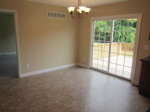 302 E Rock Rd, Owensville, IN 47665 photo 5