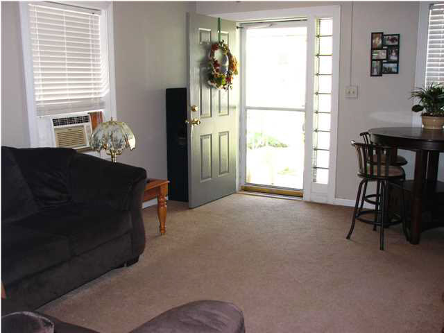 511 Taylor Ave, Evansville, IN 47713 photo 3
