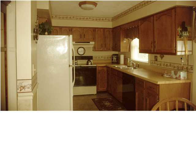 22 Daviess Dr, Washington, IN 47501 photo 4