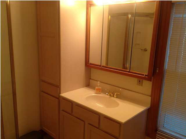 301 Elm St, Haubstadt, IN 47639 photo 14