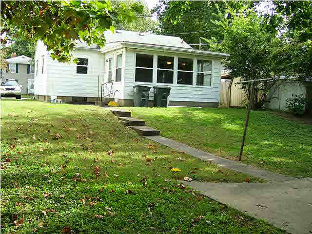 631 S Harlan Ave, Evansville, IN 47714 photo 15