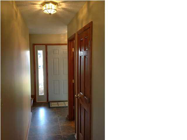 8515 Edinborough Rd, Evansville, IN 47725 photo 10