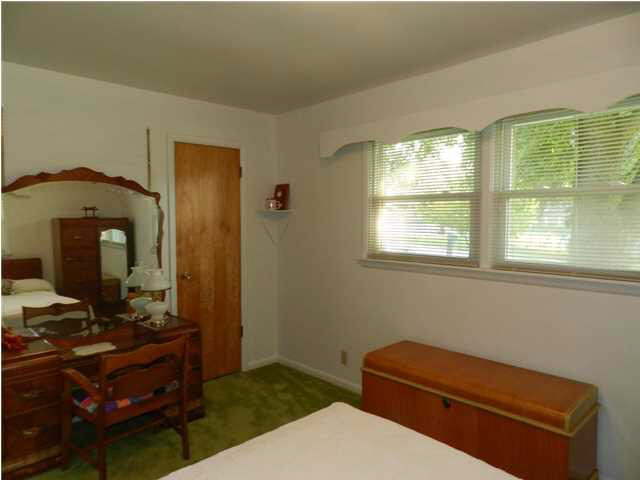 606 Kennedy Dr, Princeton, IN 47670 photo 13