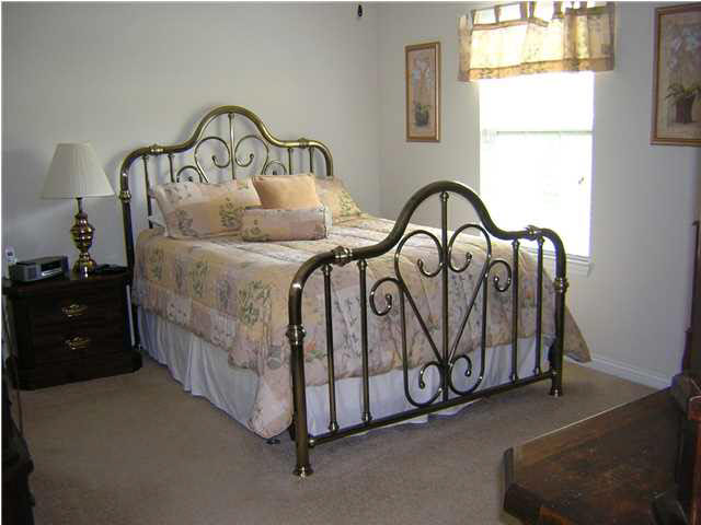 7954 Cedar Point Dr, Newburgh, IN 47630 photo 9