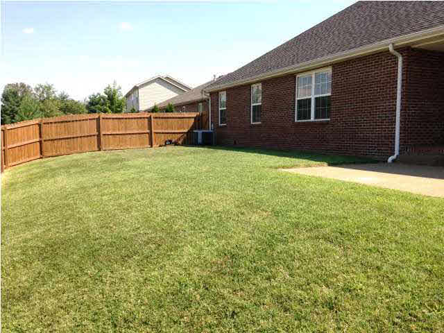 4540 Marble Dr, Newburgh, IN 47630 photo 2
