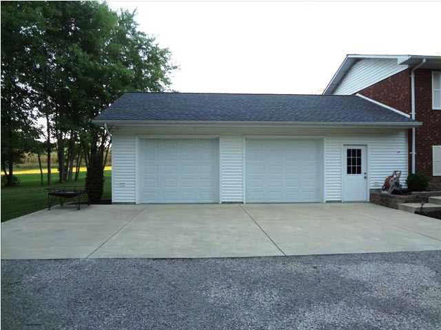 5617 W Saint Joseph Rd, Evansville, IN 47720 photo 17