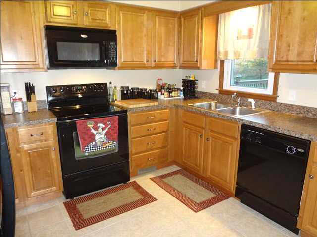5617 W Saint Joseph Rd, Evansville, IN 47720 photo 2