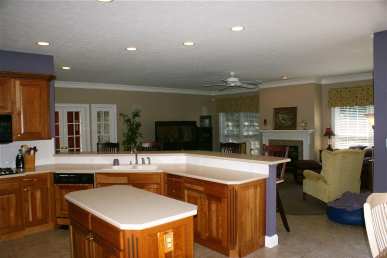 11308 Brown Oak Ct, Evansville, IN 47725 photo 8