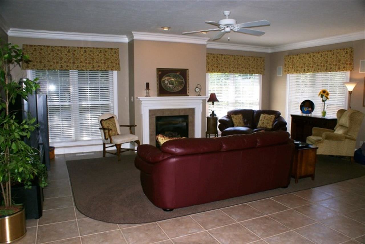 11308 Brown Oak Ct, Evansville, IN 47725 photo 5
