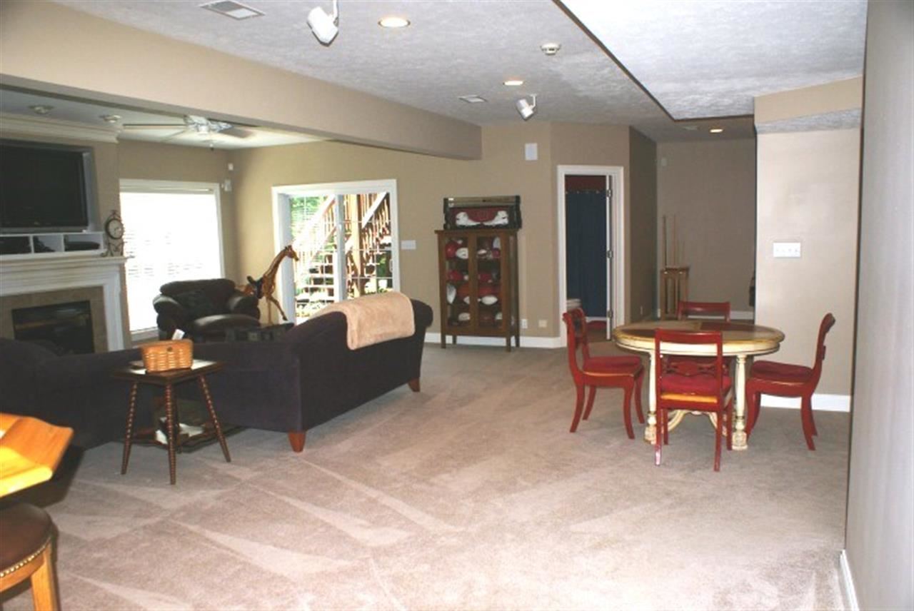 11308 Brown Oak Ct, Evansville, IN 47725 photo 19