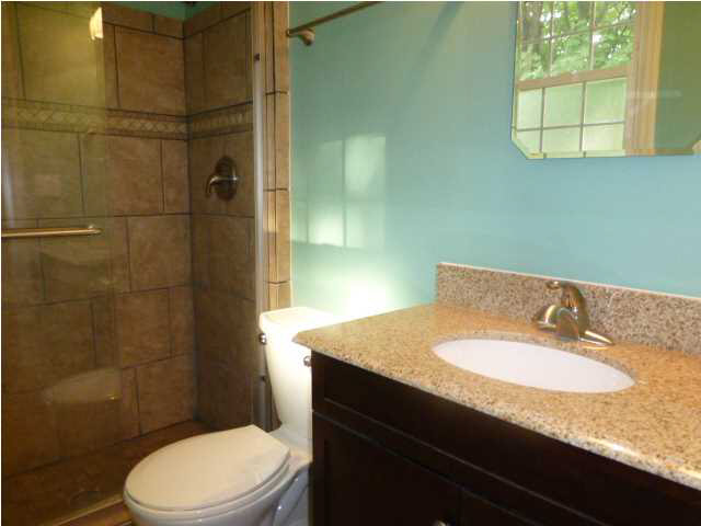 451 Plaza Dr, Evansville, IN 47715 photo 17