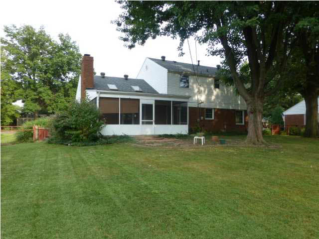 451 Plaza Dr, Evansville, IN 47715 photo 21