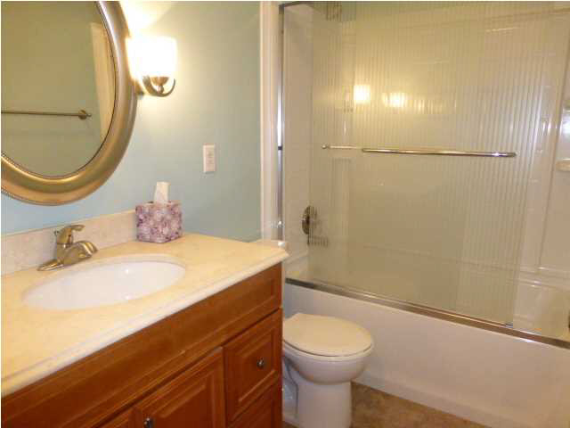 451 Plaza Dr, Evansville, IN 47715 photo 14
