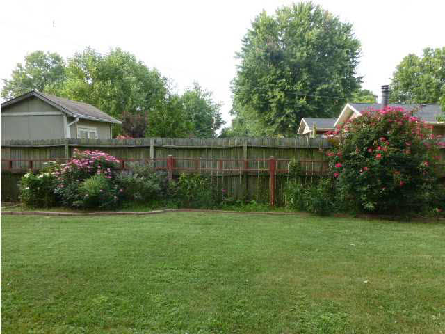 451 Plaza Dr, Evansville, IN 47715 photo 20
