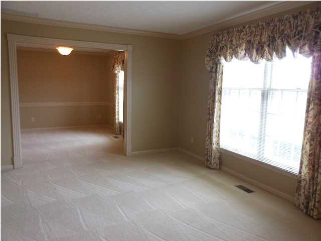 8011 Wilton Way, Evansville, IN 47725 photo 4