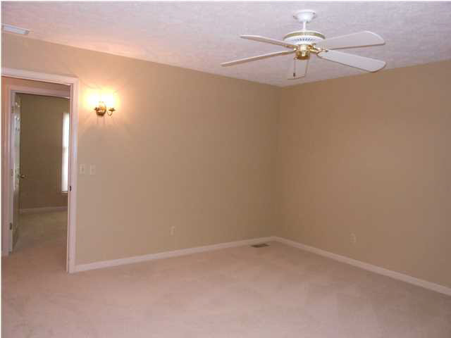 8011 Wilton Way, Evansville, IN 47725 photo 18