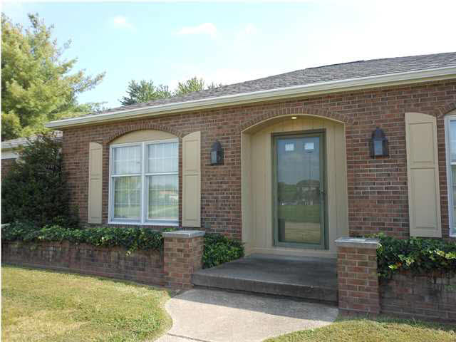 8011 Wilton Way, Evansville, IN 47725 photo 2