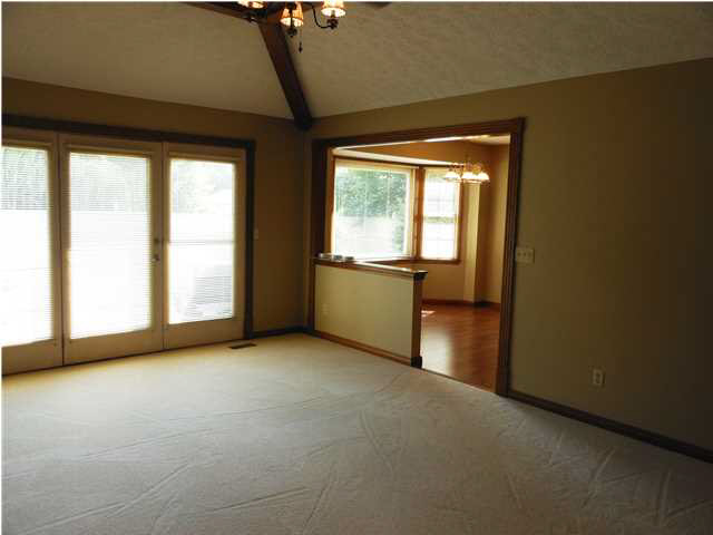 8011 Wilton Way, Evansville, IN 47725 photo 17