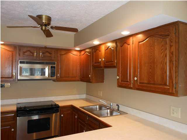 8011 Wilton Way, Evansville, IN 47725 photo 9