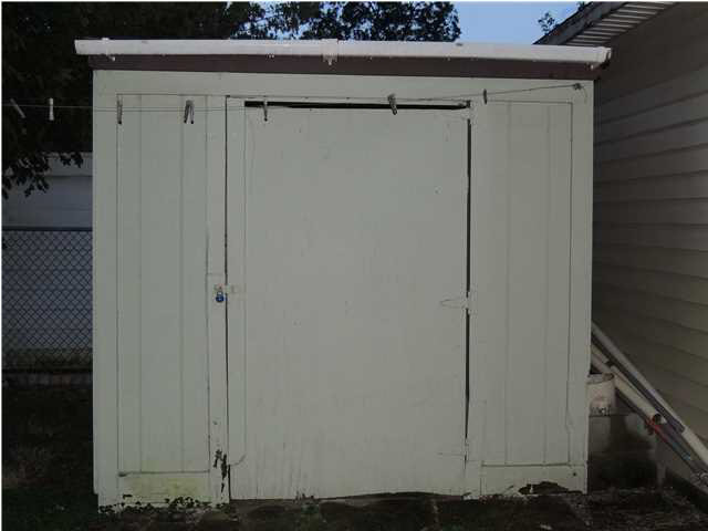 1007 N Weinbach Ave, Evansville, IN 47711 photo 23