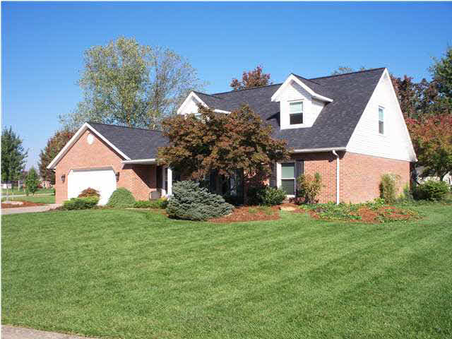 34 Daffodil Ct, Jasper, IN 47546 photo 1