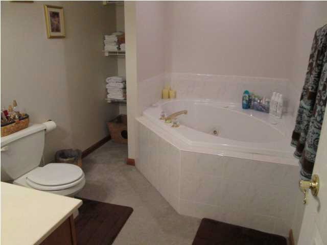 1030 W Rudolph Ln, Santa Claus, IN 47579 photo 5
