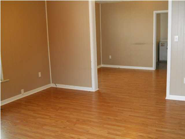 715 E Fourth St, Mount Vernon, IN 47620 photo 7