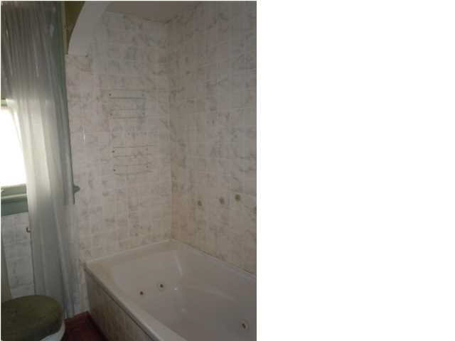 1323 E Riverside Dr, Evansville, IN 47714 photo 12