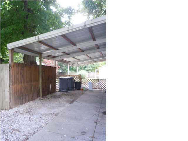 1323 E Riverside Dr, Evansville, IN 47714 photo 18