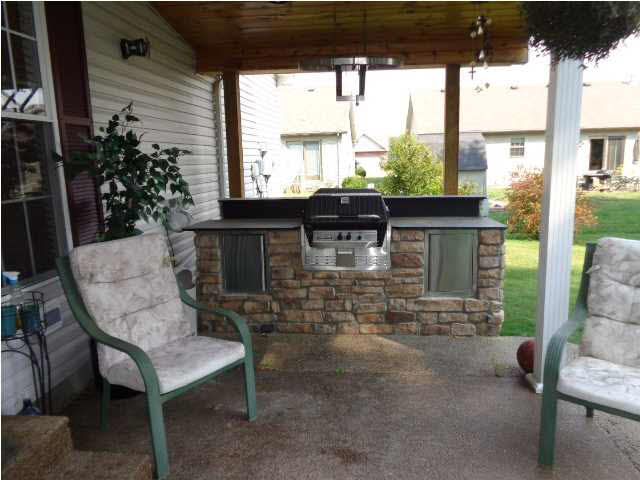 7734 Miranda Dr, Evansville, IN 47711 photo 15
