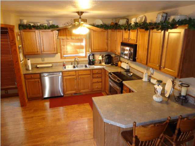 7734 Miranda Dr, Evansville, IN 47711 photo 4