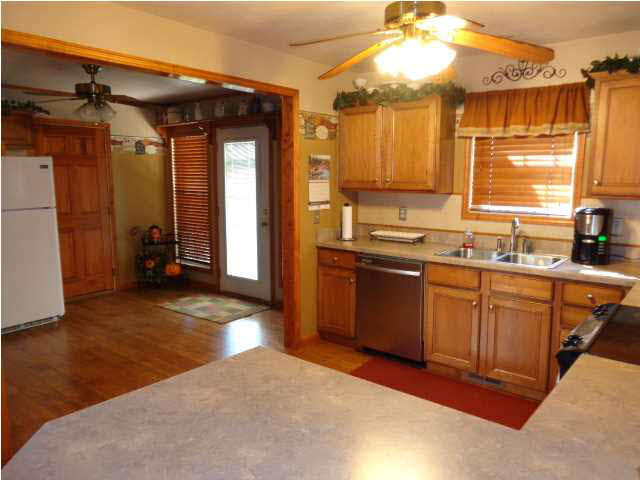 7734 Miranda Dr, Evansville, IN 47711 photo 5