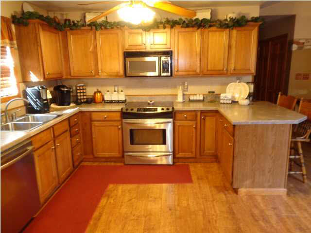 7734 Miranda Dr, Evansville, IN 47711 photo 3