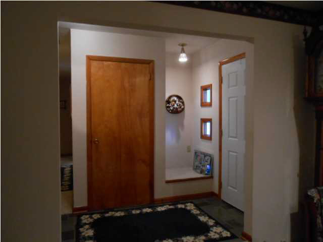 12681 N 1025 E, Odon, IN 47562 photo 9