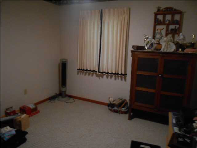 12681 N 1025 E, Odon, IN 47562 photo 13