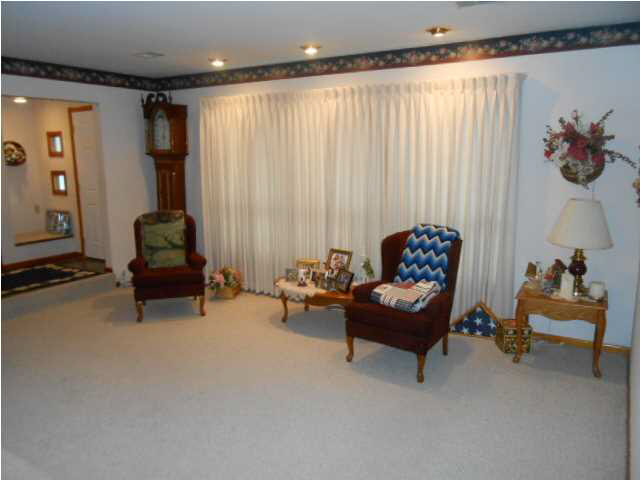 12681 N 1025 E, Odon, IN 47562 photo 7
