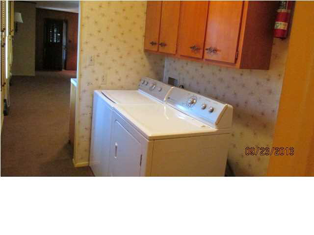 729 Davis Dr, Mount Vernon, IN 47620 photo 9