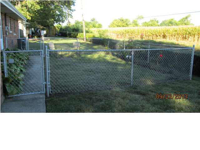 729 Davis Dr, Mount Vernon, IN 47620 photo 16