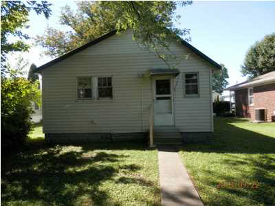 1028 13th St, Tell City, IN 47586 photo 2