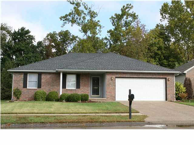 1320 Harlaxton Rd, Evansville, IN 47725 photo 1