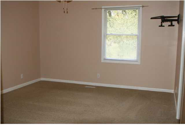 1320 Harlaxton Rd, Evansville, IN 47725 photo 7