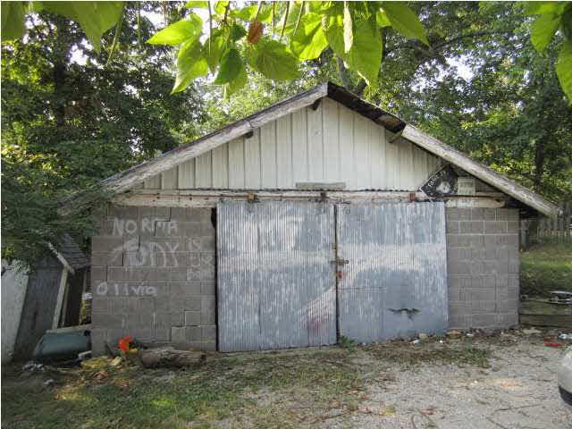 205 W 4th St, Huntingburg, IN 47542 photo 19