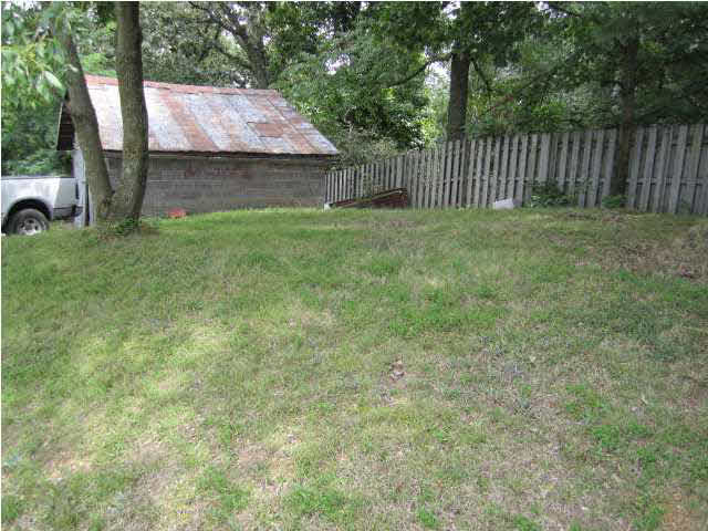 205 W 4th St, Huntingburg, IN 47542 photo 18